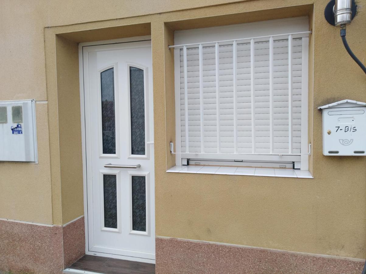 Studio 7 Simancas Kültér fotó
